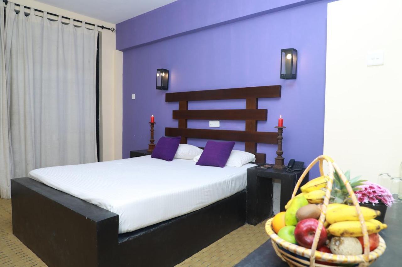 Dampe Resort Piliyandala Kültér fotó